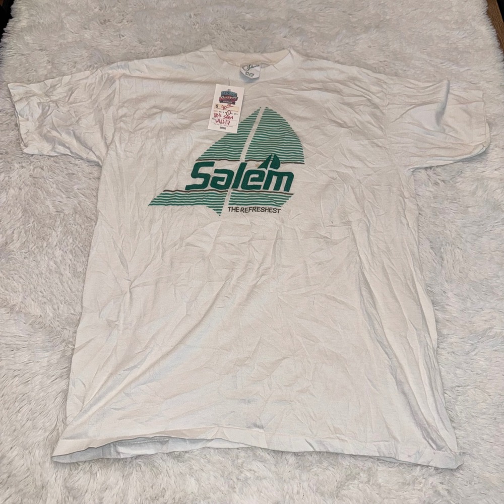 Silkworm Salem Cigarette T-Shirt Mens Large White Good 80s Sailboat Promo Tee